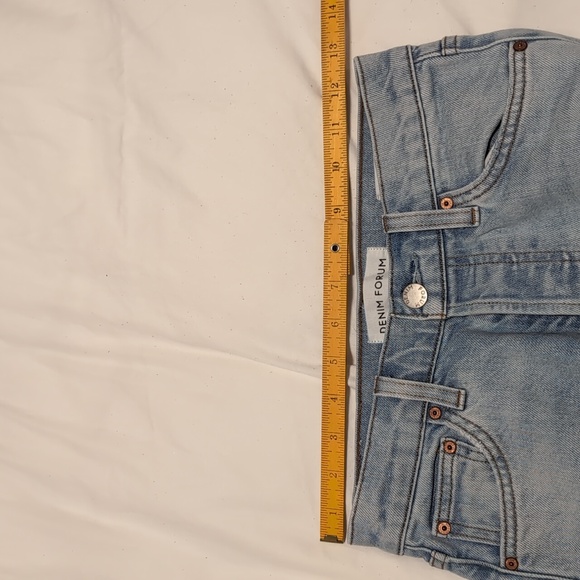 Aritzia Denim Forum The Arlo Hi-Rise Straight Jean 30L - Picture 10 of 11
